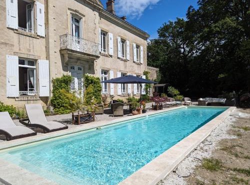 Chateau de Thuries