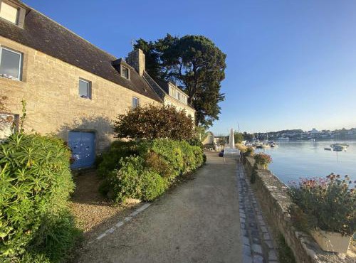 Combrit Sainte-Marine: T2 duplex rénové avec jardin privé et vue sur port - FR-1-481-91