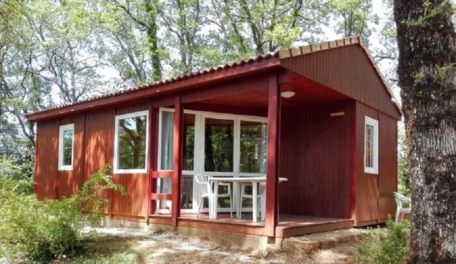 COMFORT CHALET IDEAL FOR 1 FAMILY WITH 3 CHILDREN OR 2 COUPLES (1)