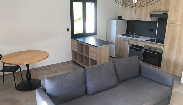 Comfortable Apartment with 45 m² Terrace - Near Sea and Rivers 🏖️