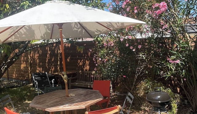 Cosy house with garden entirely renovated in the heart of St Georges d'Oléron