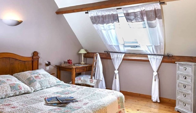Cottages, bed and breakfasts in the heart of the North Finistère countryside.