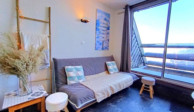 Cozy studio for 4 in Piau-Engaly, balcony, slopes view