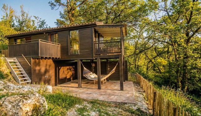 Domaine la Védence: La Cabane Tchanquée