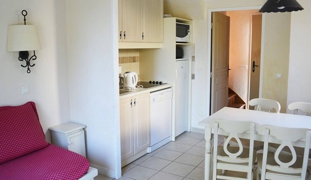 Duplex 3 Rooms 6 Guests with Terrace and Parking in Grospierres