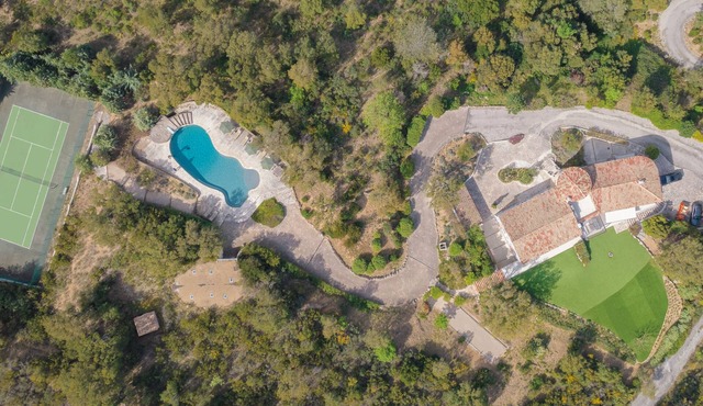 Exclusive villa on stunning private domaine in Sainte Maxime