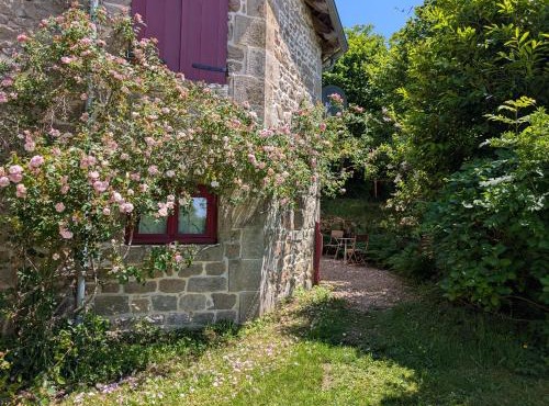Gîte rustique au cœur de la nature
