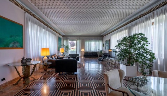 Giacomelli by Interhome
