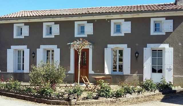 Gite DE Robin - Saint-christophe-des-bardes in SAINT-CHRISTOPHE-DES-BARDES