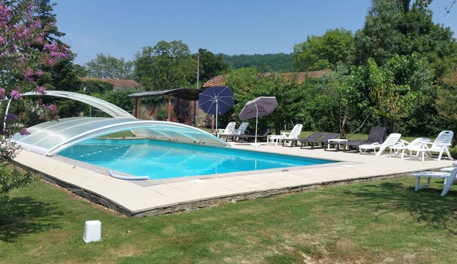 Gite 4 is a 3 bedroom Gite set in a pretty garden with a shared Swimming Pool