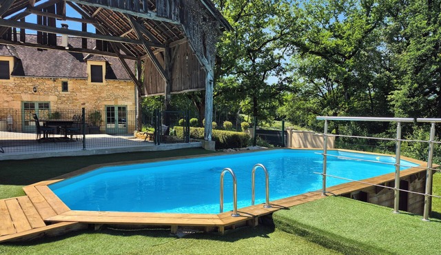 Gîte overlooking Domme with private pool and spa