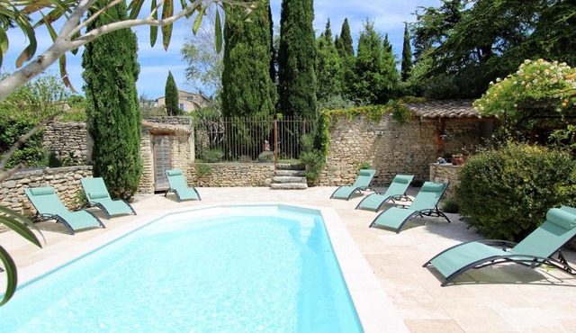 Gites Provence et Nature - Ambiance familiale et conviviale en Luberon