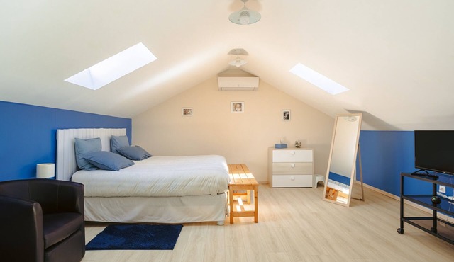 Guest Room “Ré” – Bright, Relaxing Space for Two