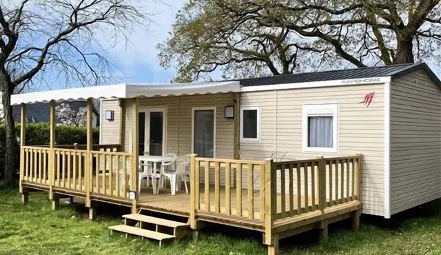 Hermitage campsite * - LODGE 3ch 6 to 8 people - 6 pers. included in the tariff