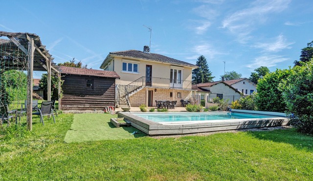 Holiday Home "Les Petits Cailloux"