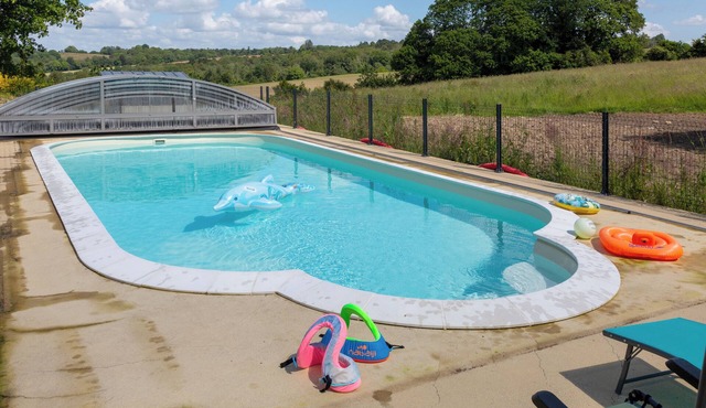 Holiday Home 'Corps de Ferme au Calme' with Garden