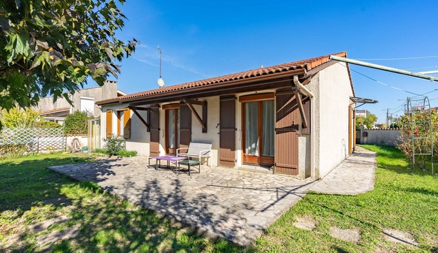 Holiday Home 'Maison De Famille' with Private Terrace and Garden