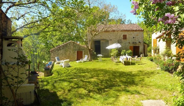 Homerez - House, Les Junies