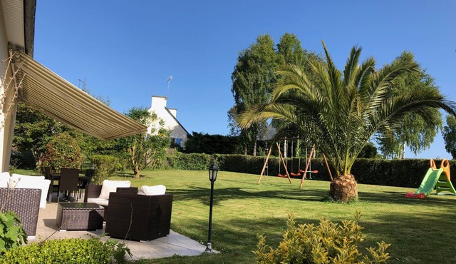 House for 10 people - sea view, beach 600m away, ideal with family or friends