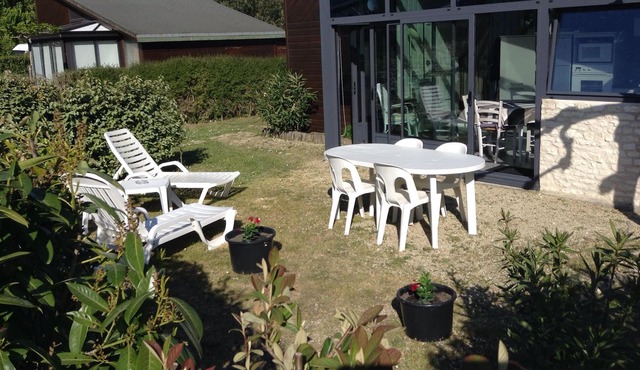 Individual chalet 15 minutes by bike from the ocean