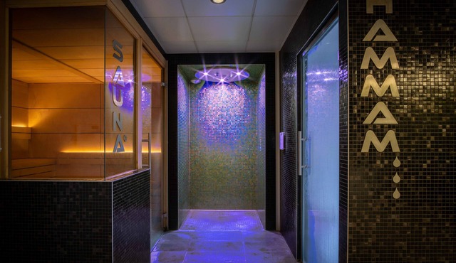 Kyriad Prestige Lyon Est - Saint Priest Eurexpo Hotel and Spa