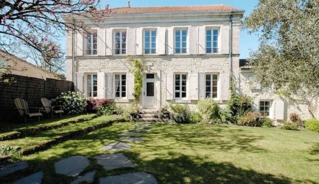 "L'Hermione * " Charming gîte for 6 in the Charente countryside