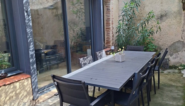 "La Maison 4" in the heart of town/4 air-conditioned bedrooms