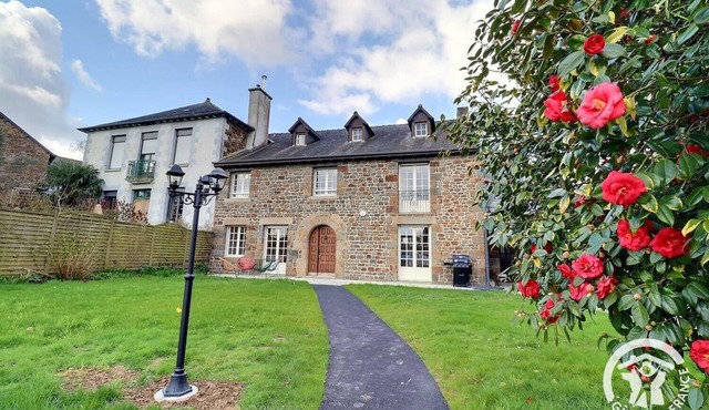 La Maison Camélia - SAINT SYMPHORIEN