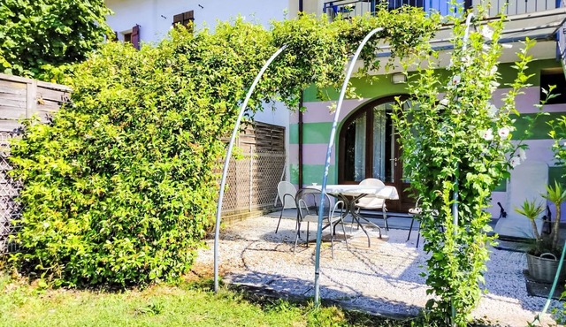 La Terra by Interhome