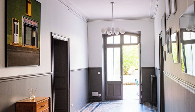 Large Maison Bourgeoise with garden in the heart of Surgères - sleeps 14.