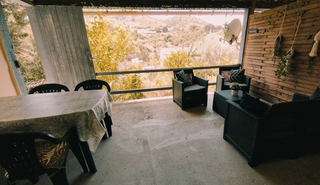 Large studio on the ground floor of a villa at the entrance to Ajaccio