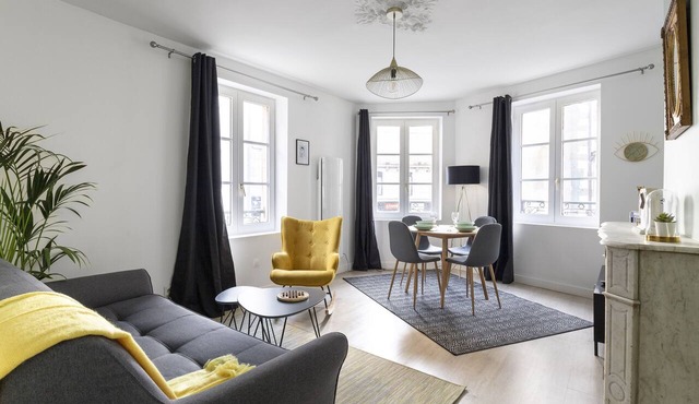 Le Crazy - One Bedroom Apartment, Sleeps 4