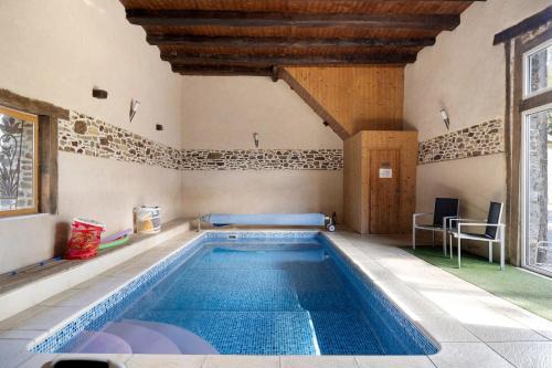 Le Fenil gîte avec piscine partagée