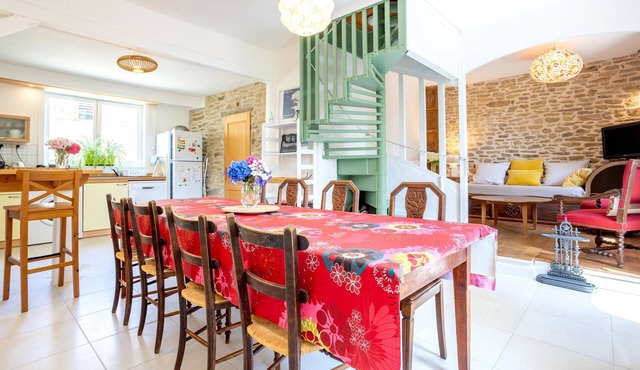 Le Gîte de l'Orangerie de Kerlarec – A Peaceful Retreat in Nature
