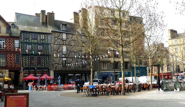 Le jacobin 2 city center apartment