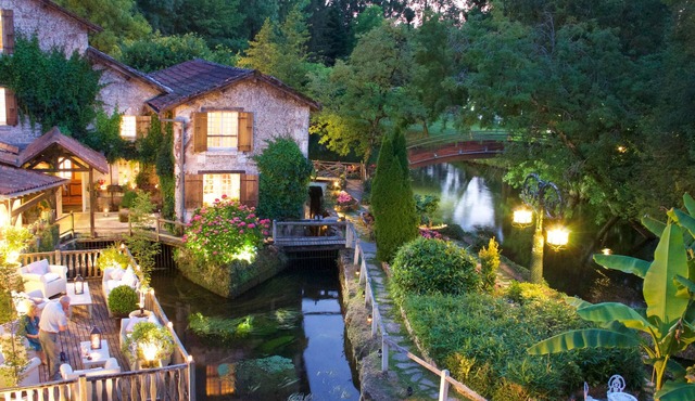 Le Moulin Du Roc