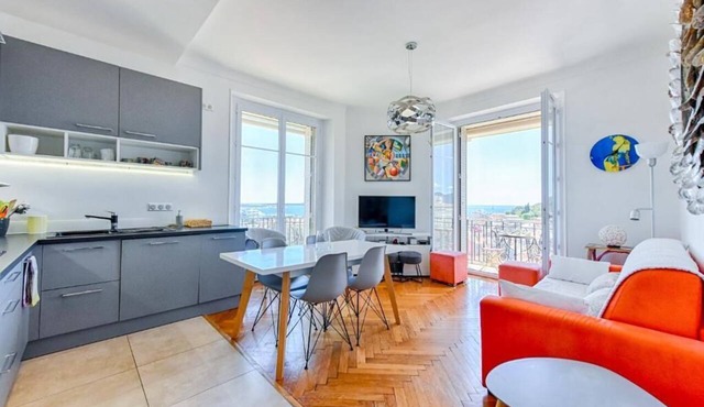 Le Sinatra splendide vue mer panoramique et balcon