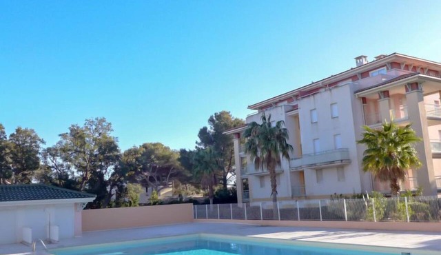 Les Calanques du Parc by Interhome