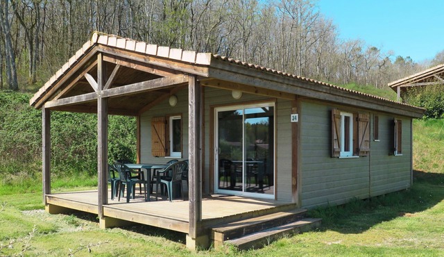 Les Hameaux de Pomette-Chalet 2 Pers. by Interhome