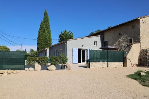 Les Vignes du Luberon