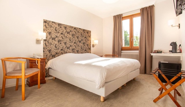 Logis Hotel Restaurant Du Pont