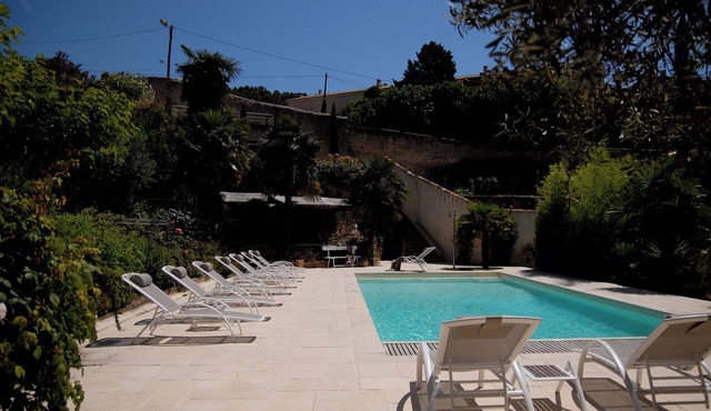 Lou Marronie - exclusive, undisturbed and unique mansion with big garden.