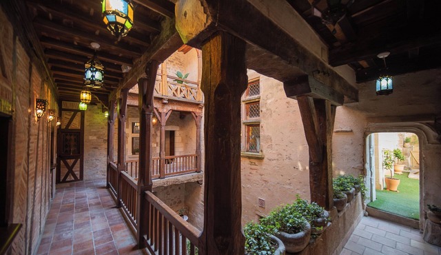 Maison Bakéa