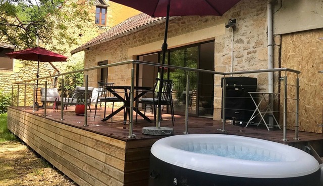 Maison de Charme à Sarlat Avec Spa