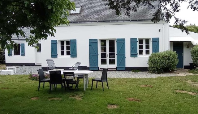 Maison lumineuse avec jardin à Sauzon, proche plage - FR-1-418-70