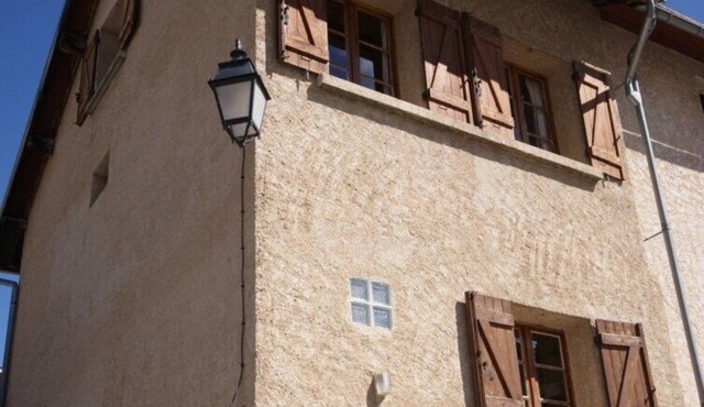 Maison Mignon, central townhouse ideal for families and groups