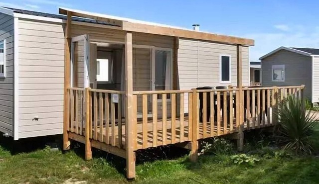 Mobile Home | Comfort | 2 Bedrooms | 4 Guests | Raised Deck | A/C