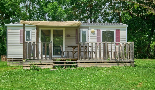 Mobile Home "4 Personnes 207" with Shared Pool & Private Terrace