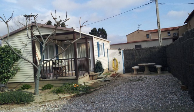 mobile home in the countryside of the city