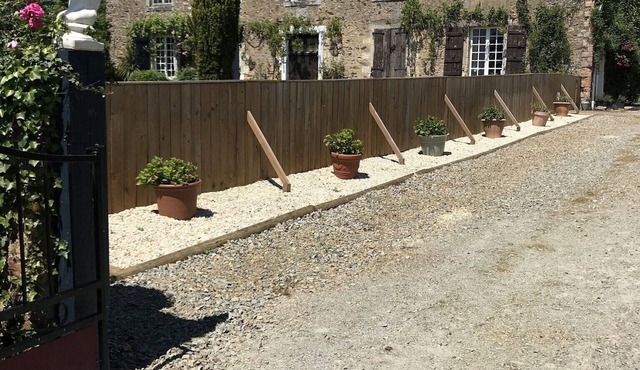 NEW LISTING! Manor House family-friendly sleeping 8